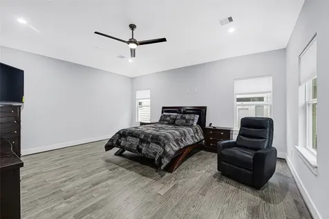 6118 Truro Street Houston TX 77007