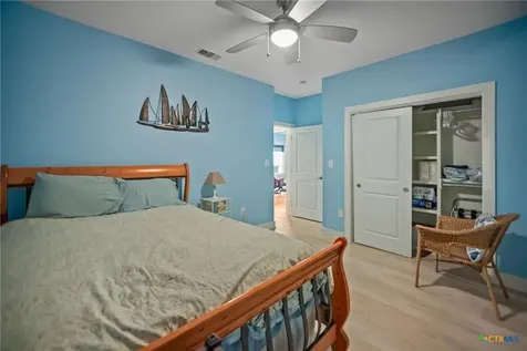 1383 Bay Point Drive Port Lavaca TX 77979
