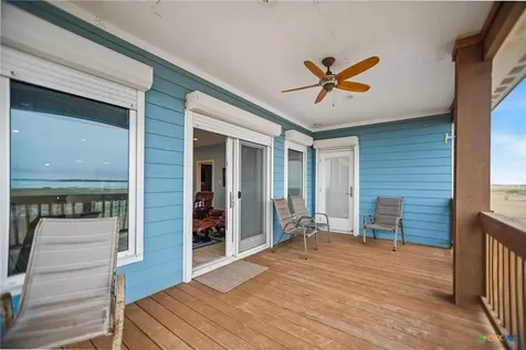 1383 Bay Point Drive Port Lavaca TX 77979