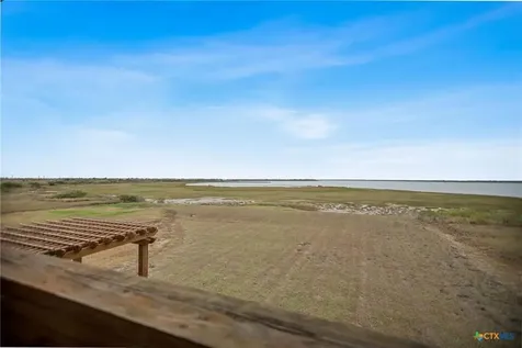 1383 Bay Point Drive Port Lavaca TX 77979