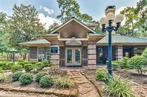 2815 Kings Crossing Drive 212 Kingwood TX 77345