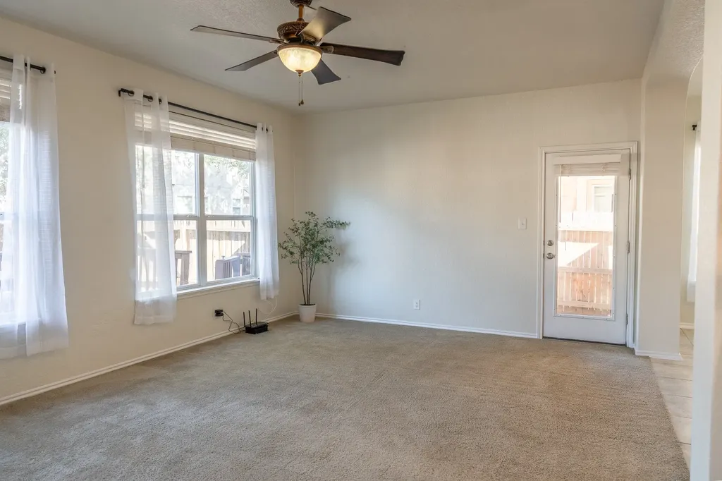 6913 Abbey Falls San Antonio TX 78249