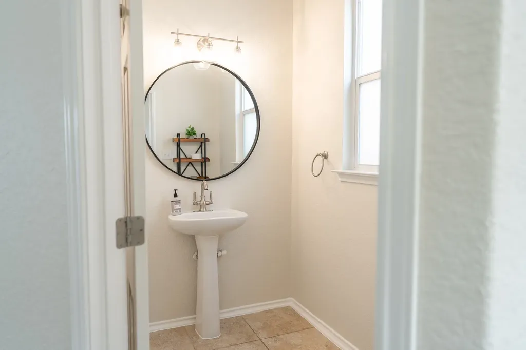 6913 Abbey Falls San Antonio TX 78249