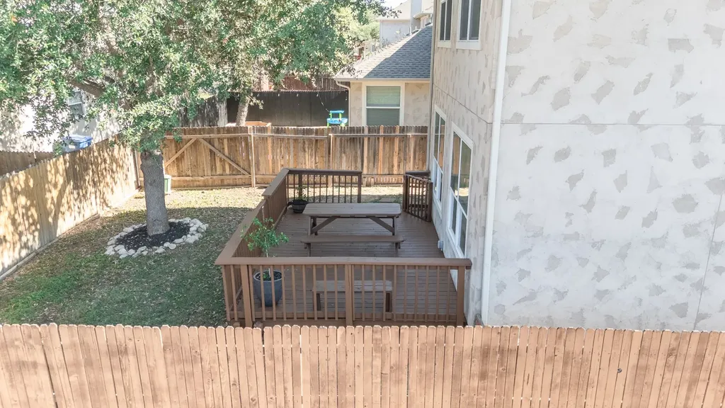6913 Abbey Falls San Antonio TX 78249