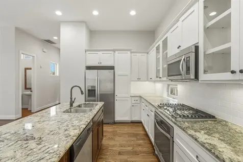 2441 Charleston Street A Houston TX 77021