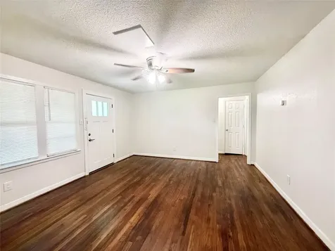 824 S Anderson Street Angleton TX 77515