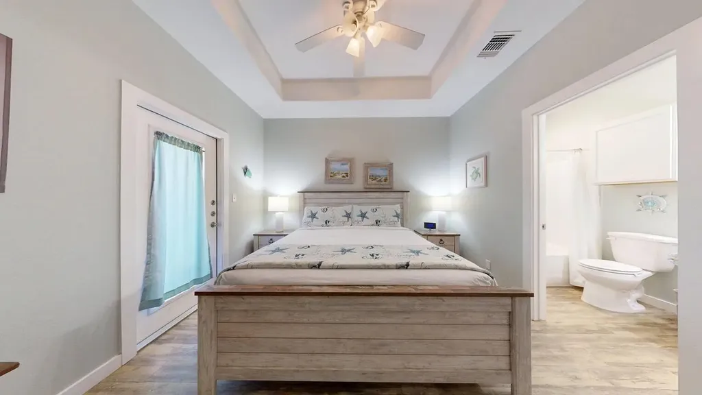 1813 S 11th Street 106 Port Aransas TX 78373