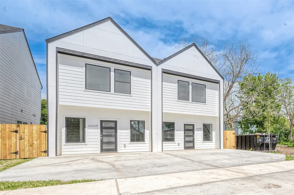 4135 Mallow Street Unit A Houston TX 77051