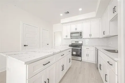4135 Mallow Street Unit A Houston TX 77051