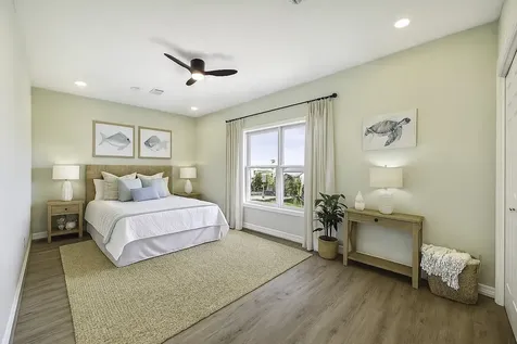 1322 Outrigger Tiki Island TX 77554