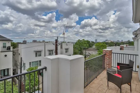 4114 Driscoll Street Houston TX 77098