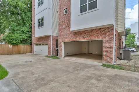 4114 Driscoll Street Houston TX 77098