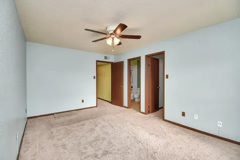 9350 Country Creek Drive 6 Houston TX 77036