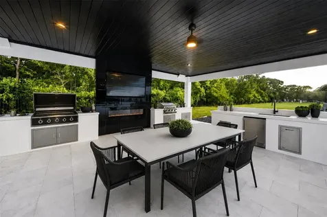 8243 Thompson Lake Drive Missouri City TX 77459