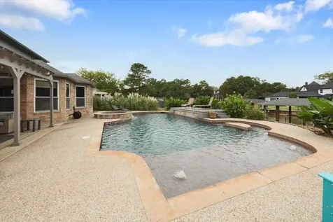 8219 Shoregrove Drive Houston TX 77346