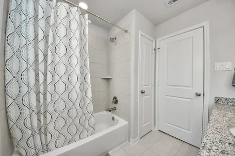 10618 Amador Peak Drive Rosharon TX 77583