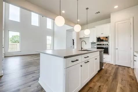 349 Covey Lane Sealy TX 77474
