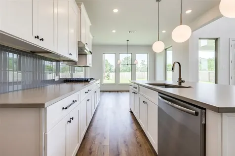 349 Covey Lane Sealy TX 77474