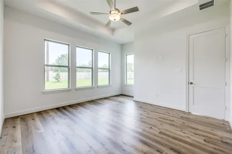 349 Covey Lane Sealy TX 77474