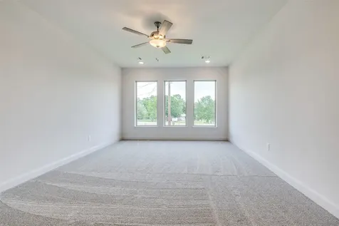 349 Covey Lane Sealy TX 77474