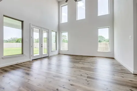 349 Covey Lane Sealy TX 77474