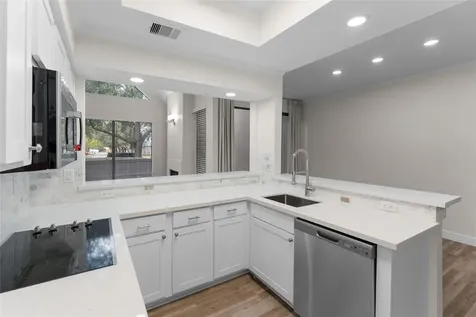 336 Litchfield Lane Houston TX 77024