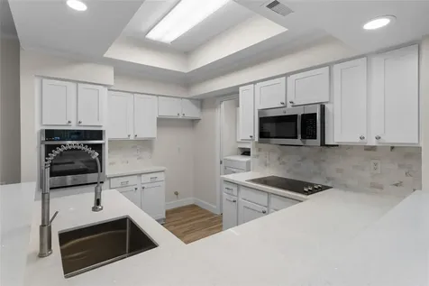 336 Litchfield Lane Houston TX 77024