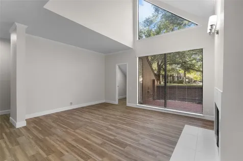 336 Litchfield Lane Houston TX 77024