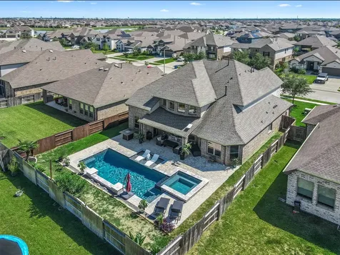 13018 Wintery Tide Drive Texas City TX 77568