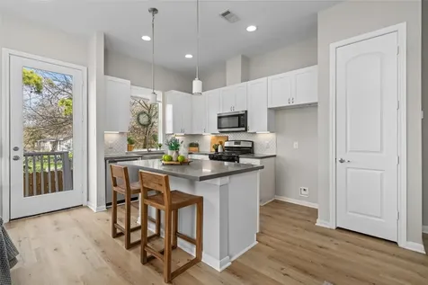 5610 Patrick Street L Houston TX 77076