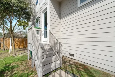 5610 Patrick Street L Houston TX 77076