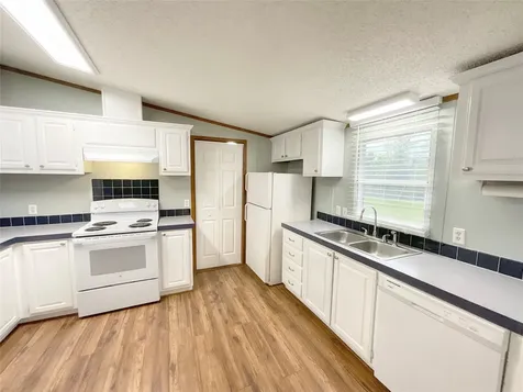 3854 County Road 2604 Alto TX 75925