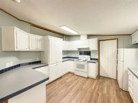 3854 County Road 2604 Alto TX 75925