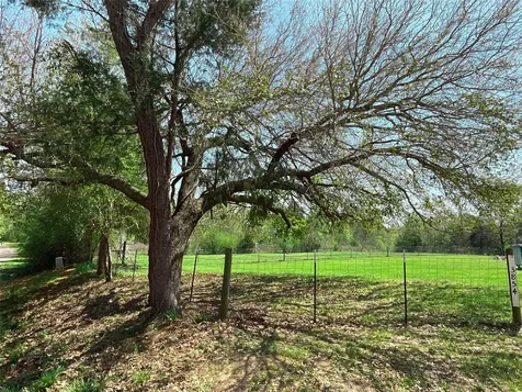 3854 County Road 2604 Alto TX 75925
