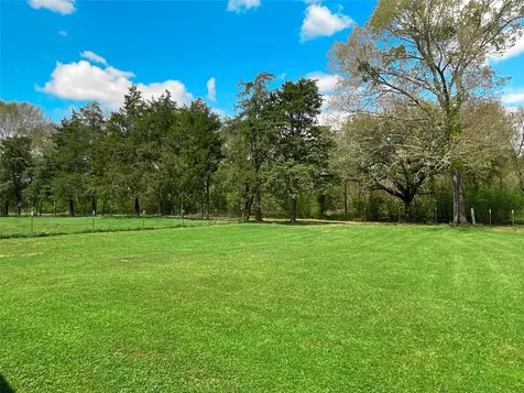 3854 County Road 2604 Alto TX 75925
