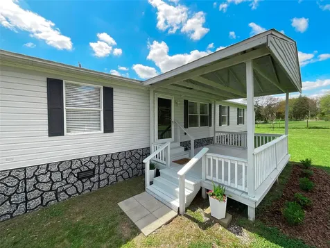 3854 County Road 2604 Alto TX 75925