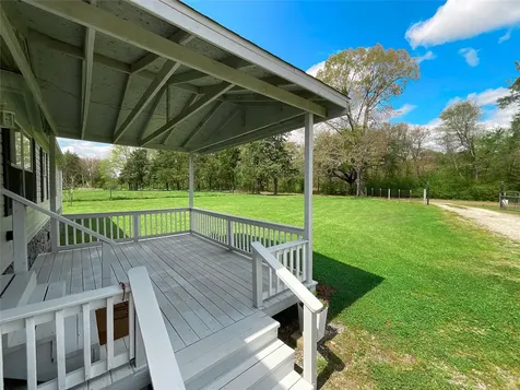 3854 County Road 2604 Alto TX 75925