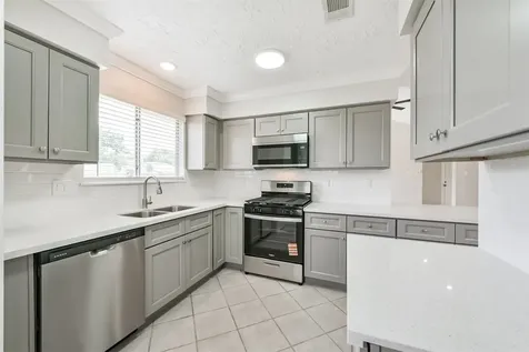 1819 Wood Orchard Drive Missouri City TX 77489
