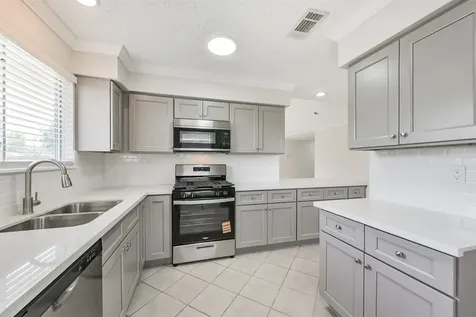 1819 Wood Orchard Drive Missouri City TX 77489