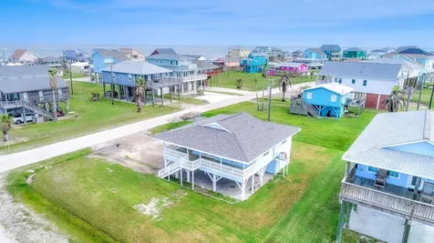 13131 Buccaneer Parkway Freeport TX 77541