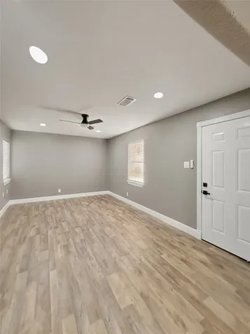 1308 N Rockisland Street Angleton TX 77515