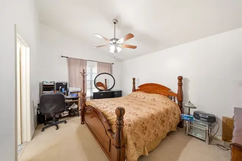 1402 Thornwood Lane Houston TX 77062