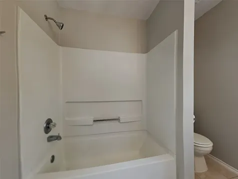 427 Remington Creek Drive Houston TX 77073