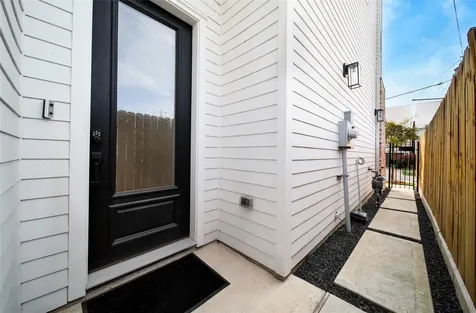 1306 Laird Street Houston TX 77008