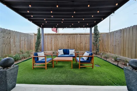 1306 Laird Street Houston TX 77008
