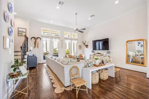5628 Cohn Terrace Houston TX 77007