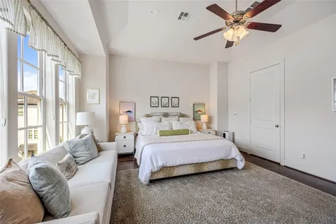 5628 Cohn Terrace Houston TX 77007