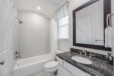 5628 Cohn Terrace Houston TX 77007