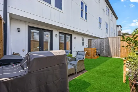 5628 Cohn Terrace Houston TX 77007