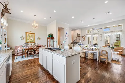 5628 Cohn Terrace Houston TX 77007